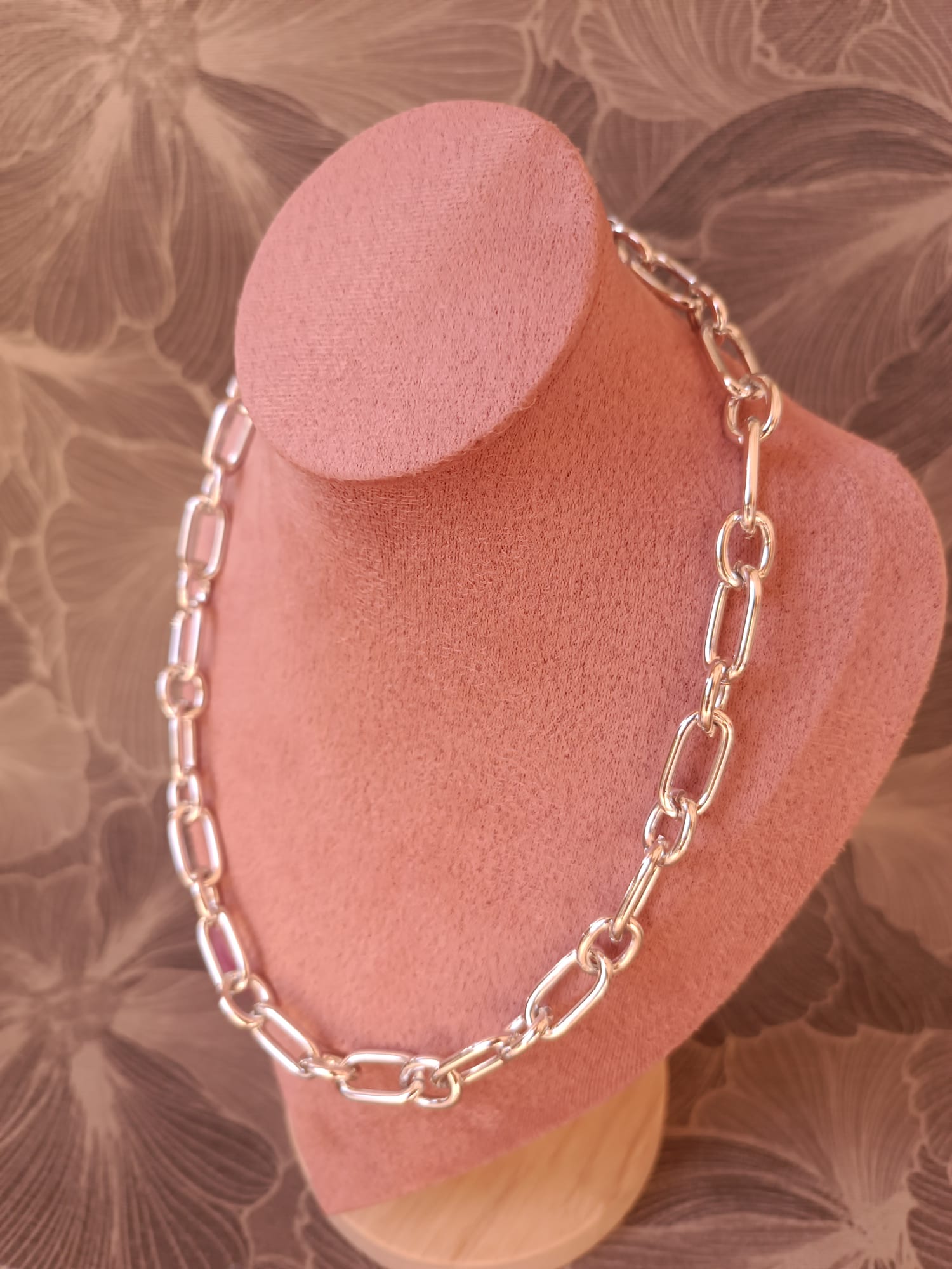 Collana Aura